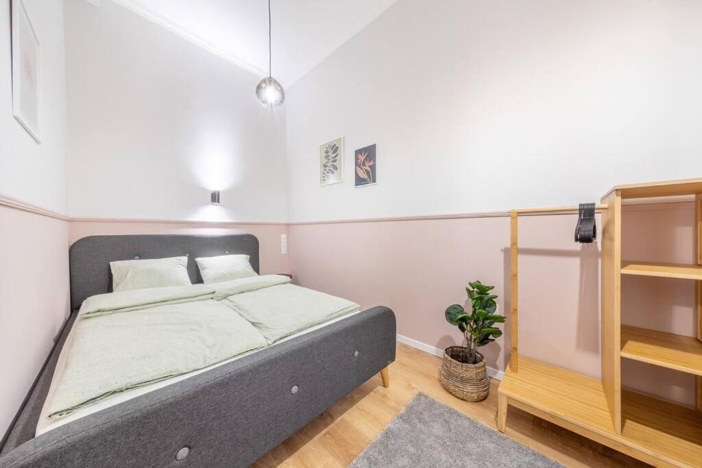 Ruby 3-Bedroom Best Location Budapest Exterior photo