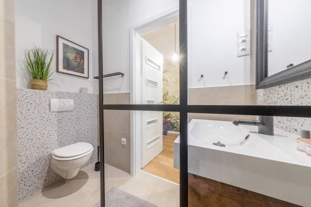 Ruby 3-Bedroom Best Location Budapest Exterior photo